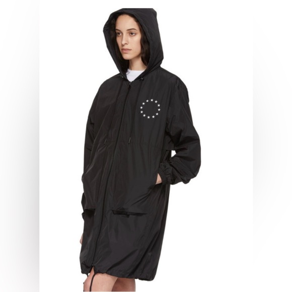 Etudes Black Europa Coat - Picture 4 of 5